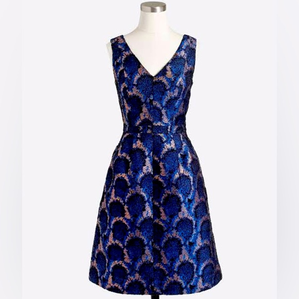 Elegant Blue and Gold Women's Dress